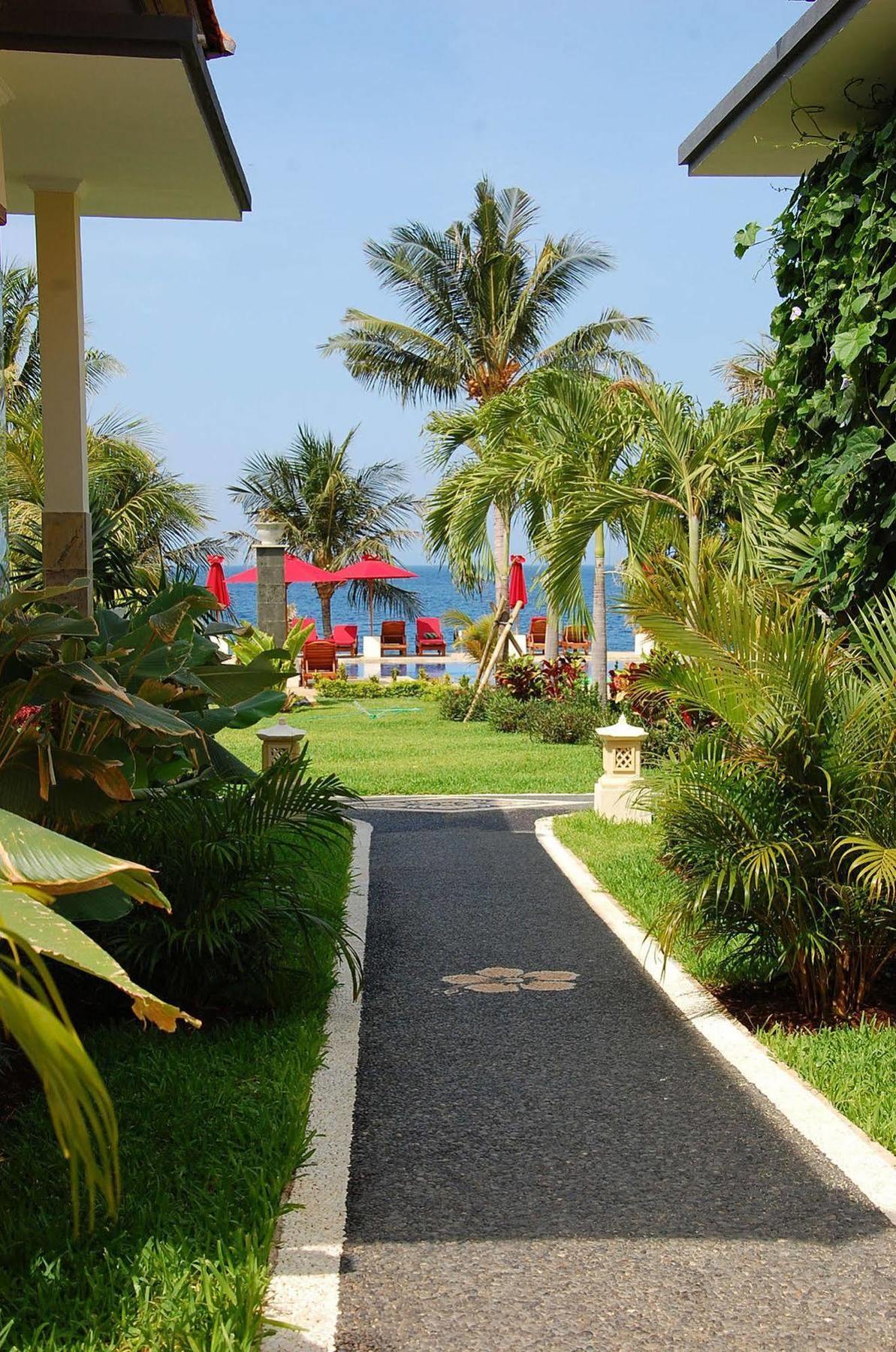 Bali Dive Resort And Spa Tulamben Exterior foto